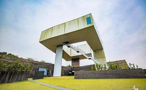 南京美术馆网红打卡地方,网红打卡地，艺术与潮流的交汇点