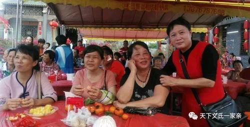 网红万宁媳妇多大,网红家庭背后的故事